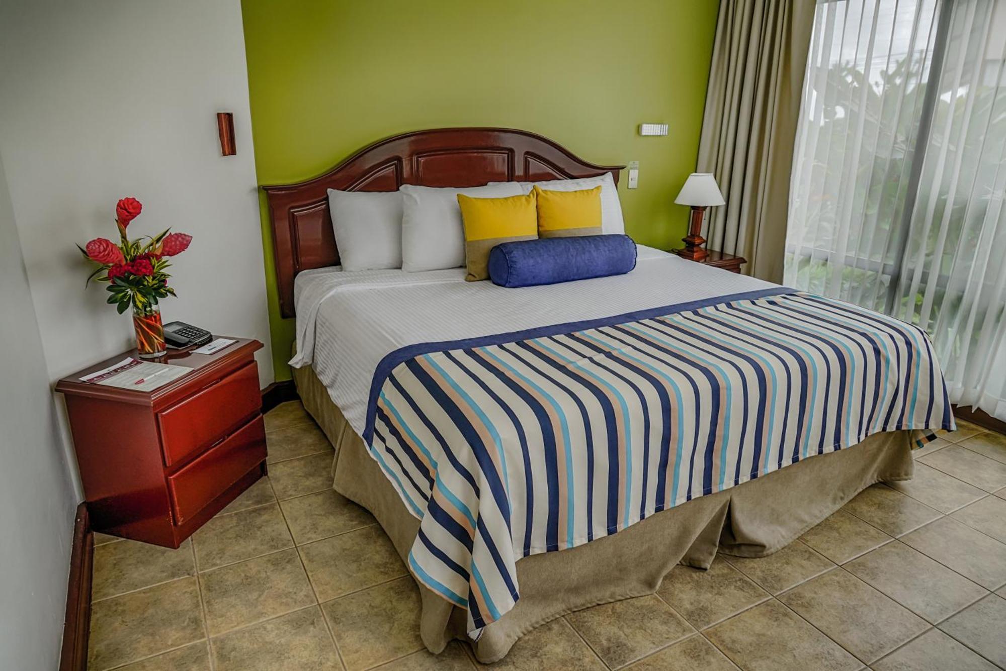Montana De Fuego Mountain Resort & Spa La Fortuna الغرفة الصورة