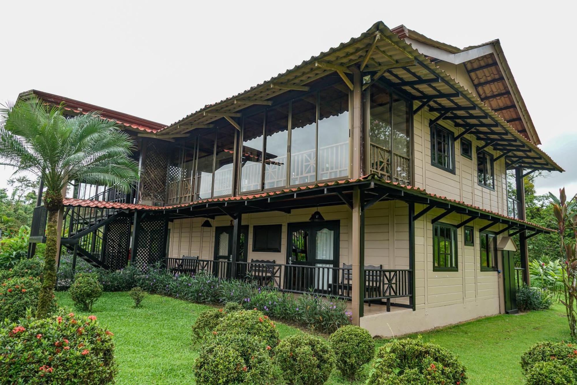 Montana De Fuego Mountain Resort & Spa La Fortuna الغرفة الصورة